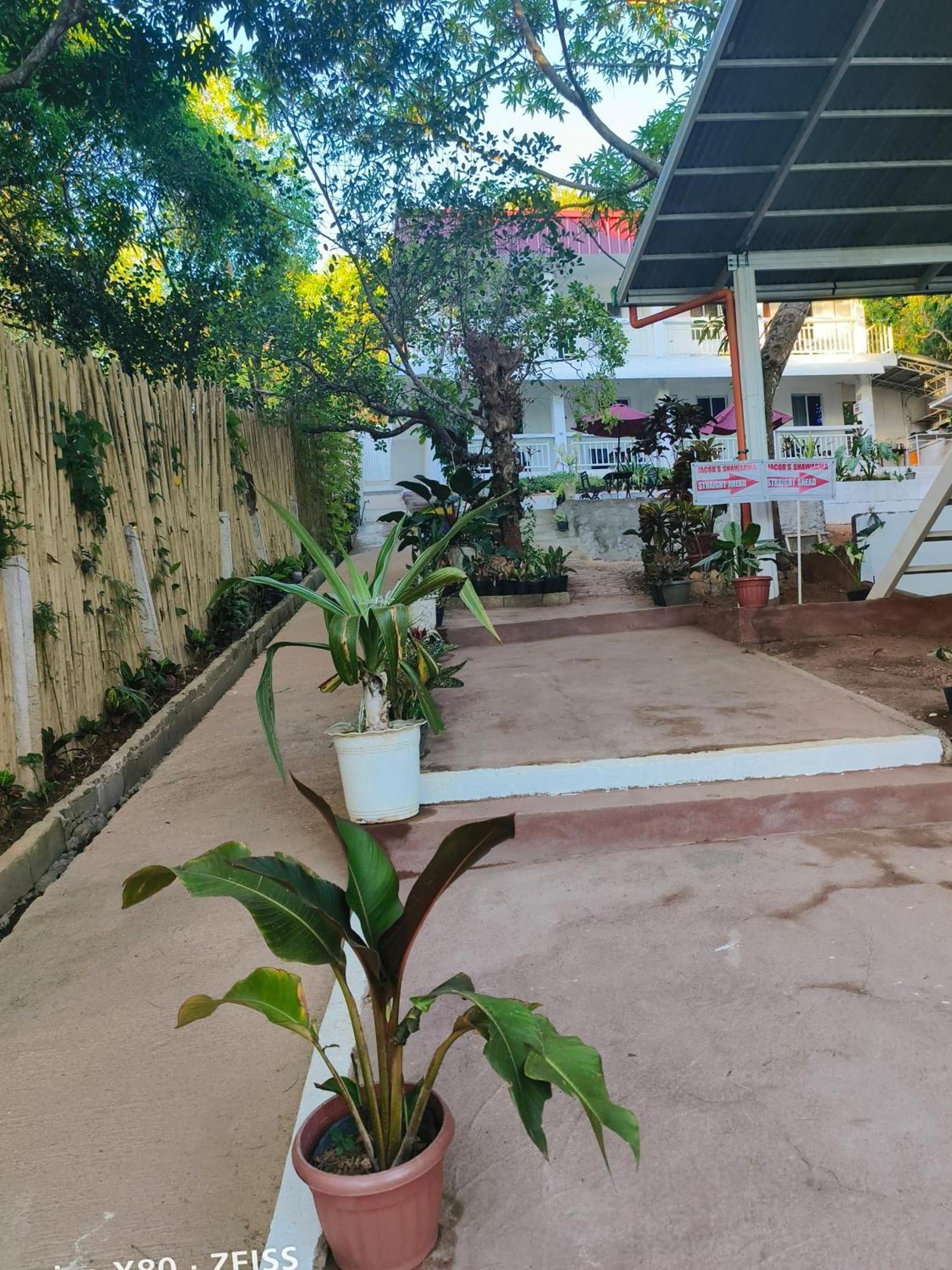 Ani Marie Guest House Corón Exterior foto